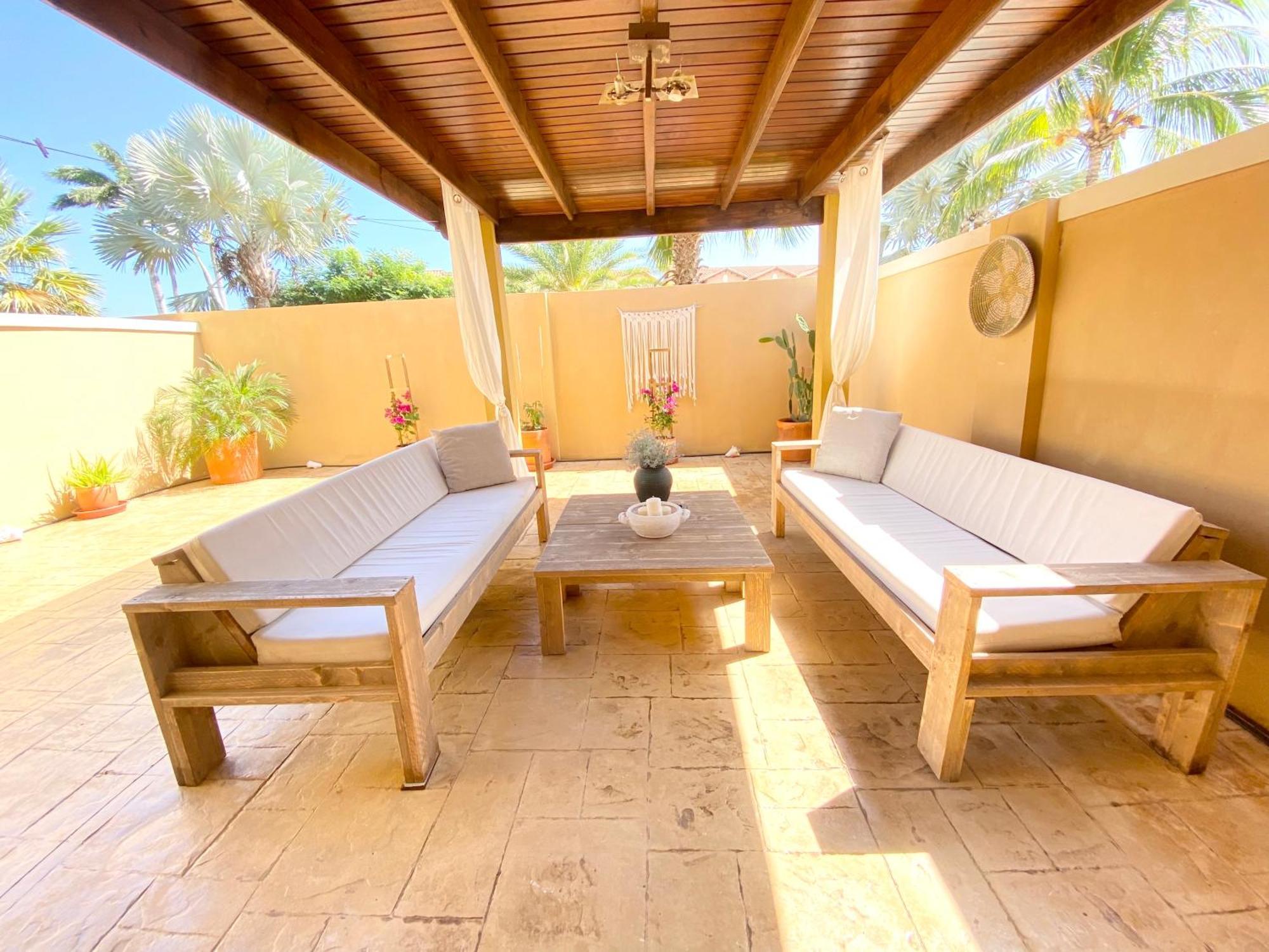 Casa Azure Aruba Villa Palm Beach Eksteriør billede