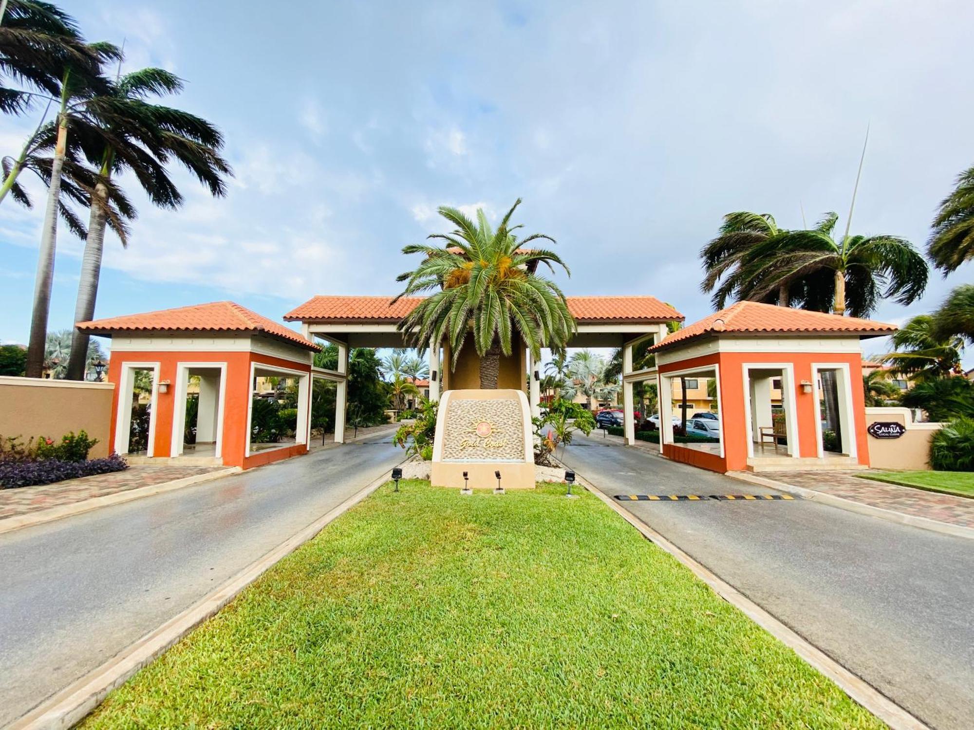 Casa Azure Aruba Villa Palm Beach Eksteriør billede