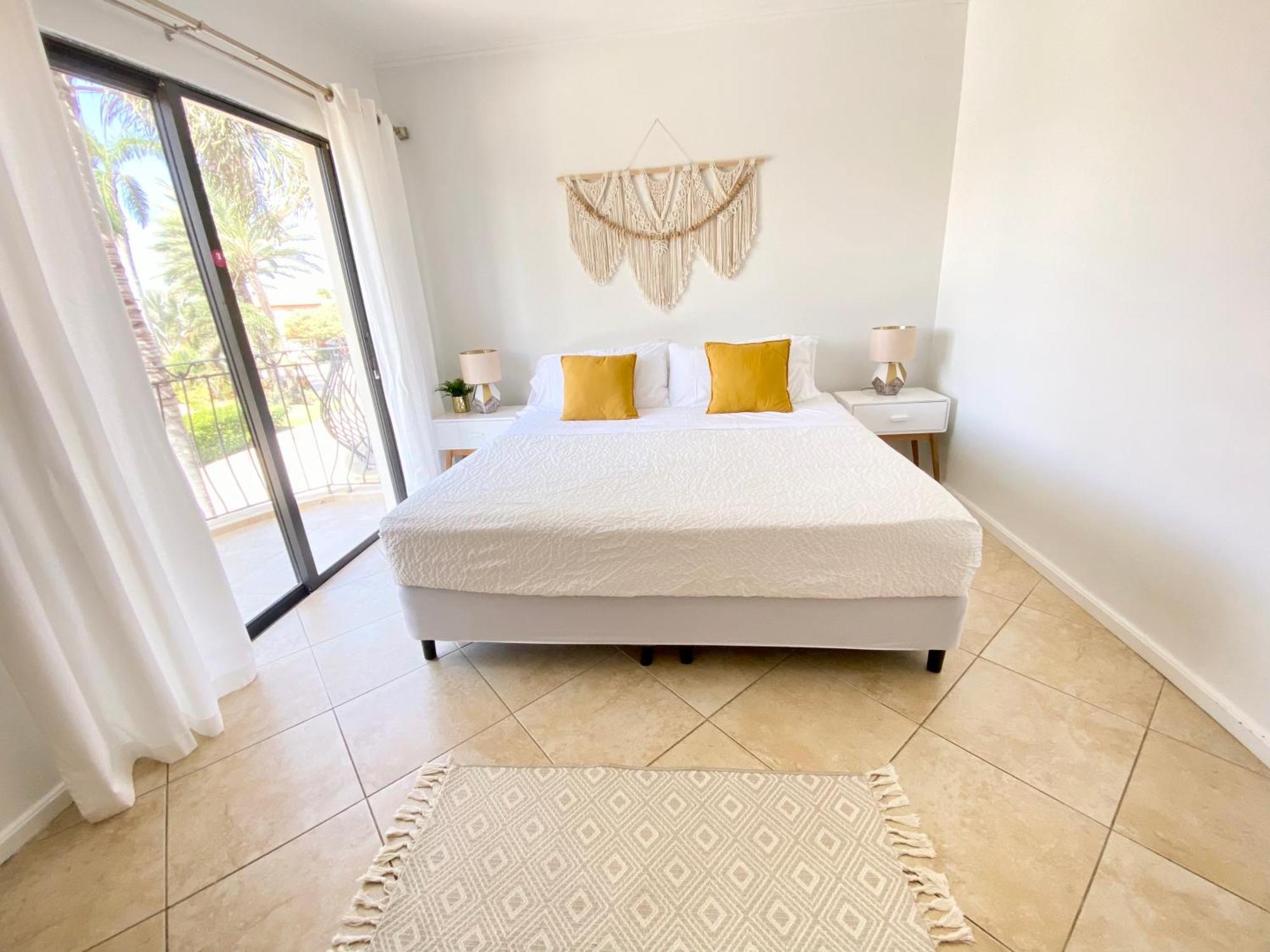 Casa Azure Aruba Villa Palm Beach Eksteriør billede